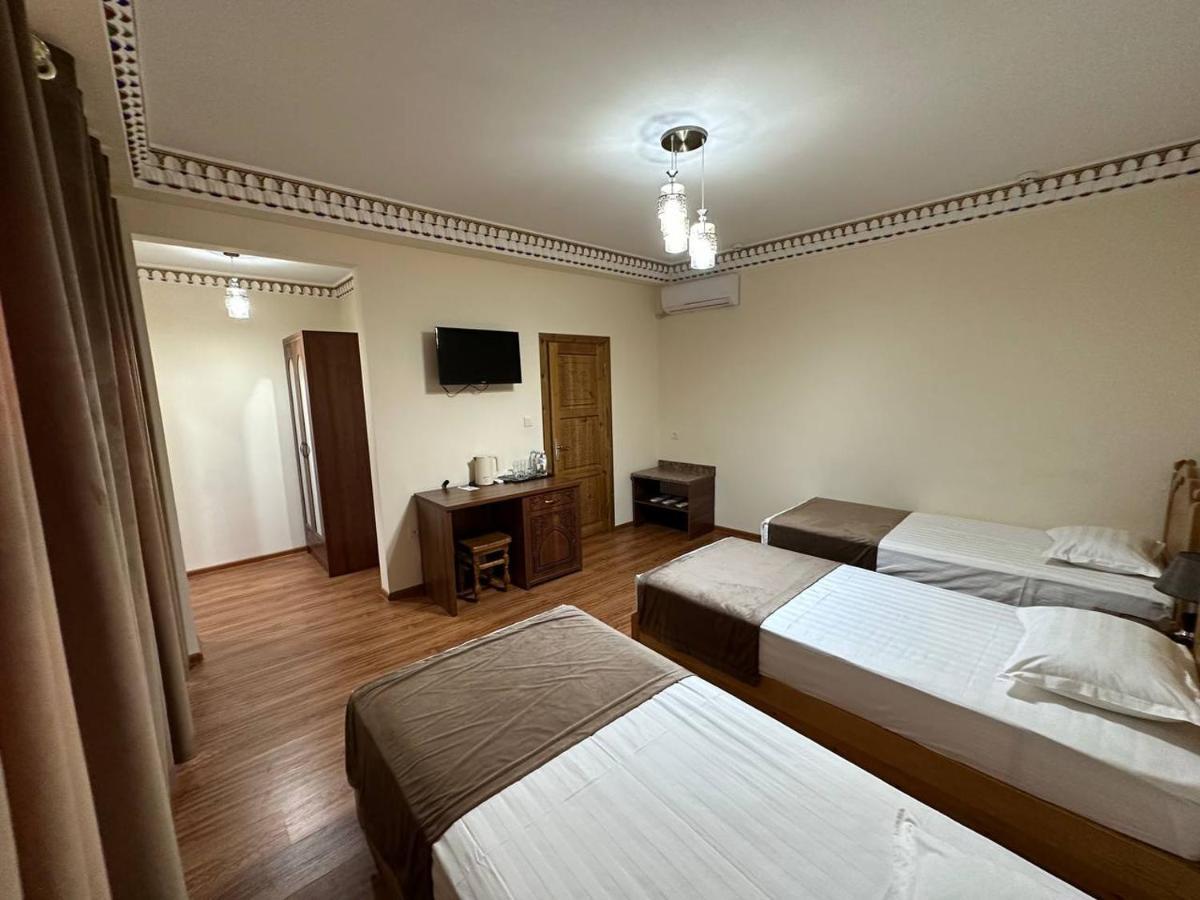 Antique Hotel Imran Buchara Exterior foto