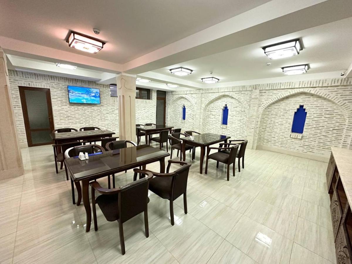 Antique Hotel Imran Buchara Exterior foto