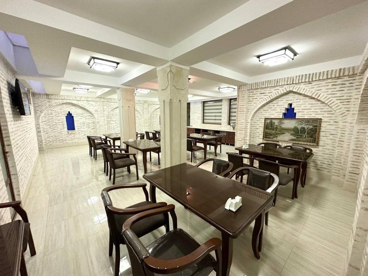 Antique Hotel Imran Buchara Exterior foto