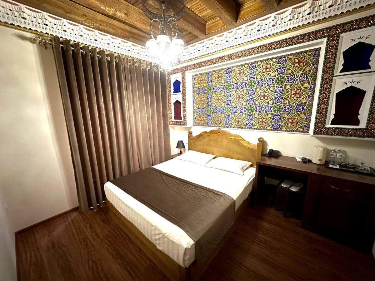 Antique Hotel Imran Buchara Exterior foto