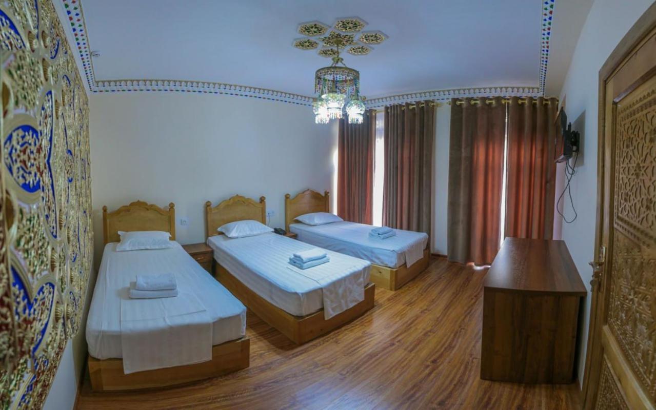 Antique Hotel Imran Buchara Exterior foto