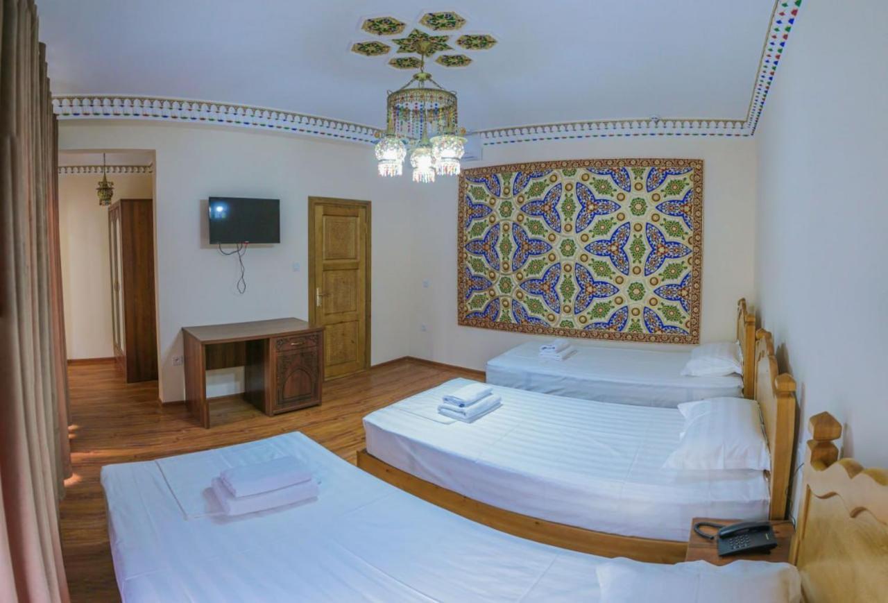 Antique Hotel Imran Buchara Exterior foto