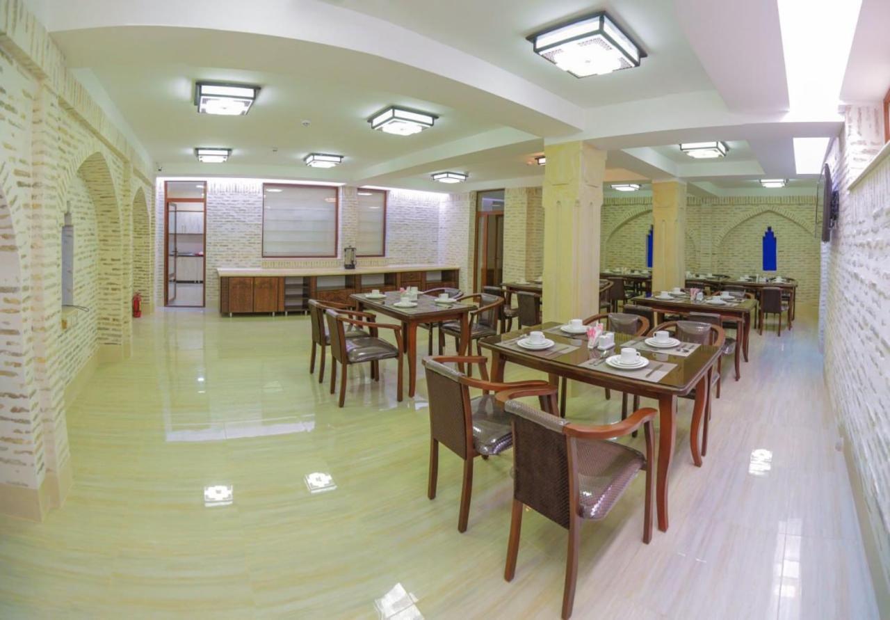 Antique Hotel Imran Buchara Exterior foto