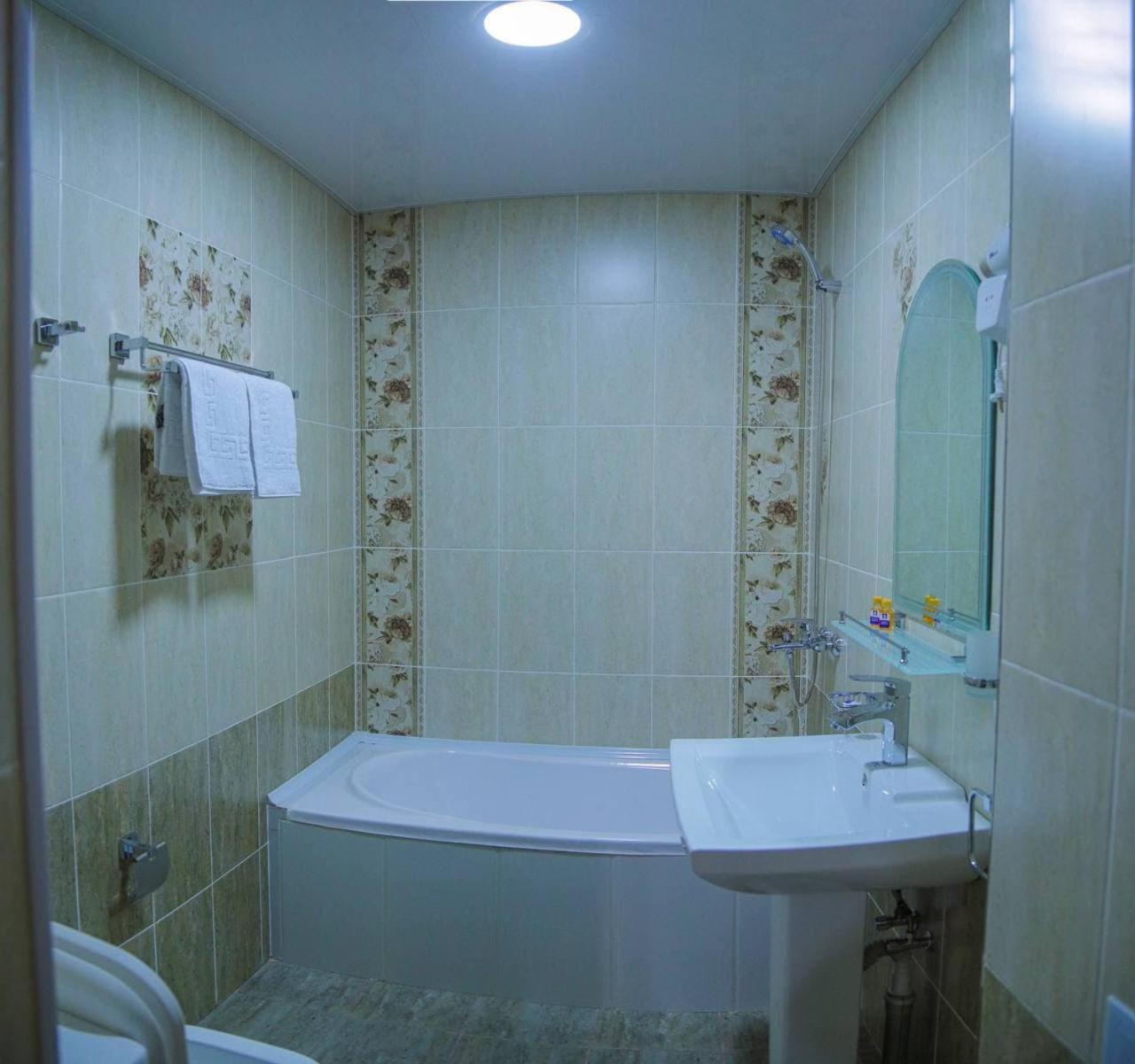Antique Hotel Imran Buchara Exterior foto
